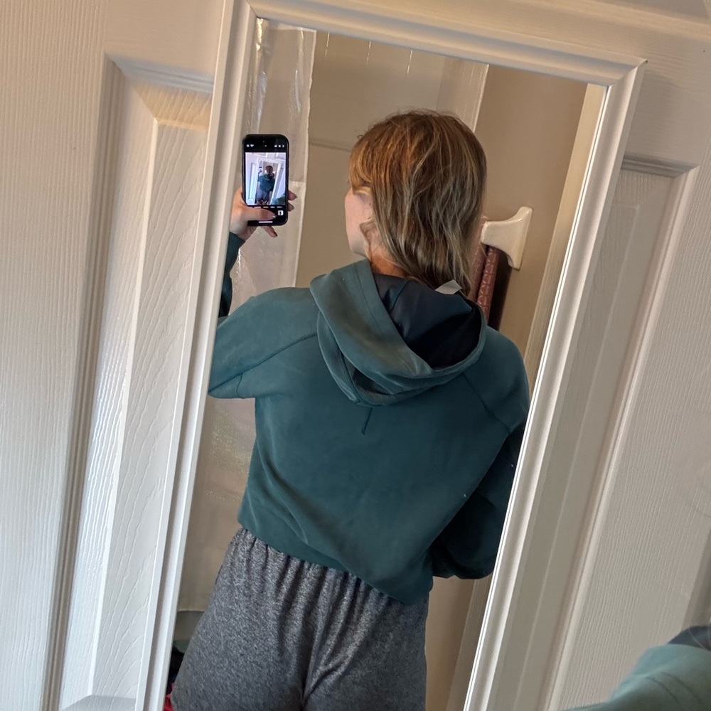 Lululemon SoftStreme Storm Teal Hoodie - Picture 3 of 4